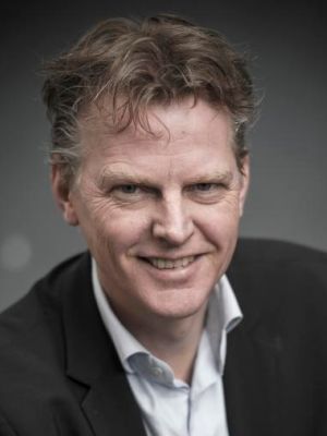 Prof. dr. M. (Martin) van Hees