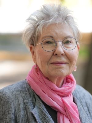 Prof. Phyllis Moen (Minnesota)